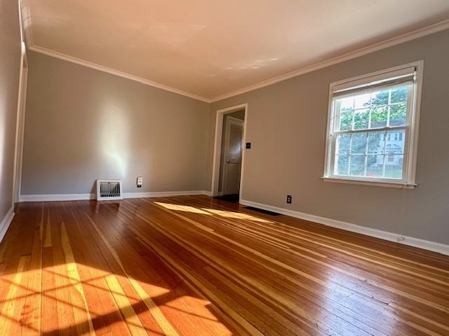 4816 W 42 1/2 St #NA - Photo 2 of 24