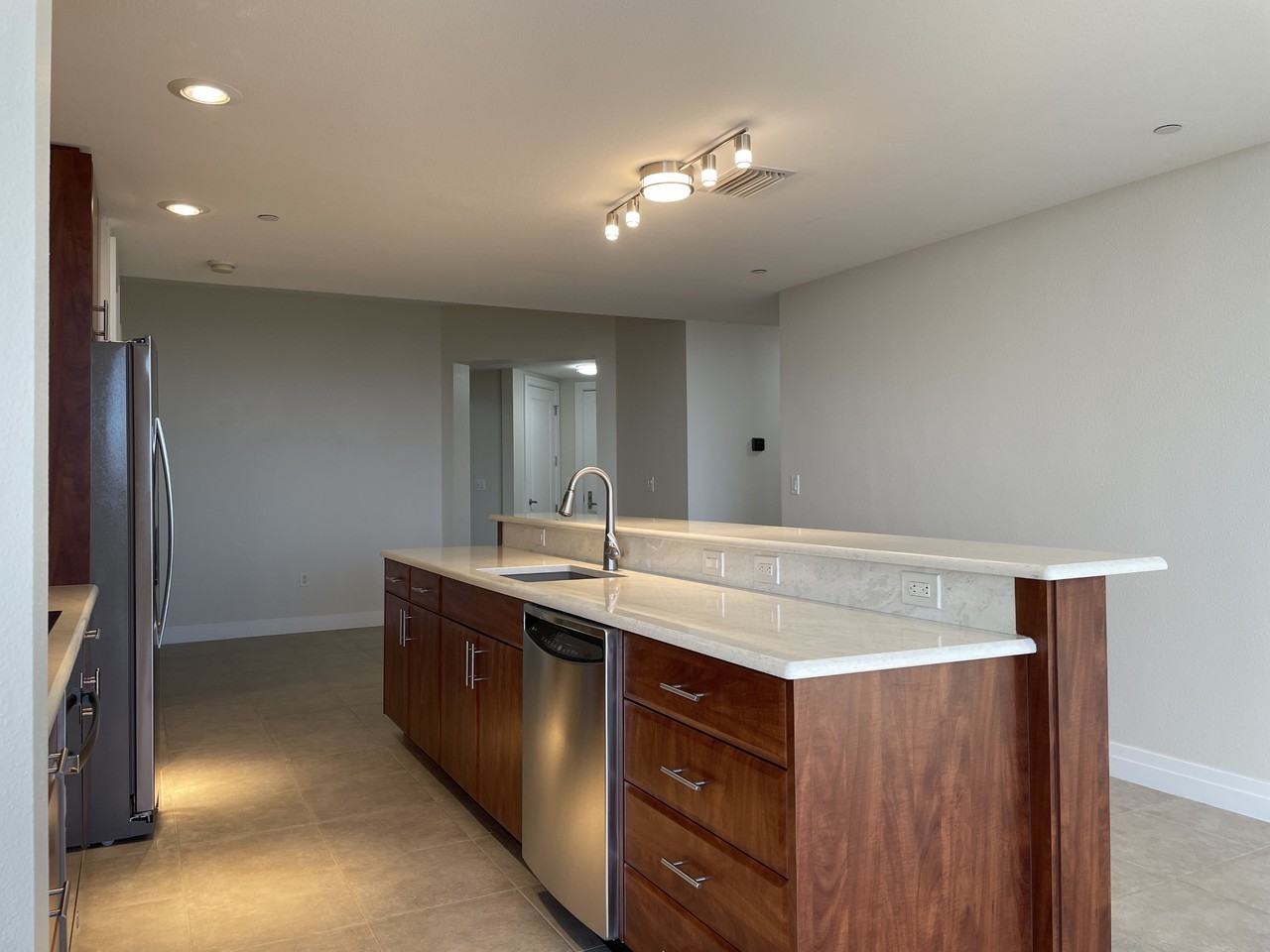 311 Cleveland St #1202 - Photo 4 of 50