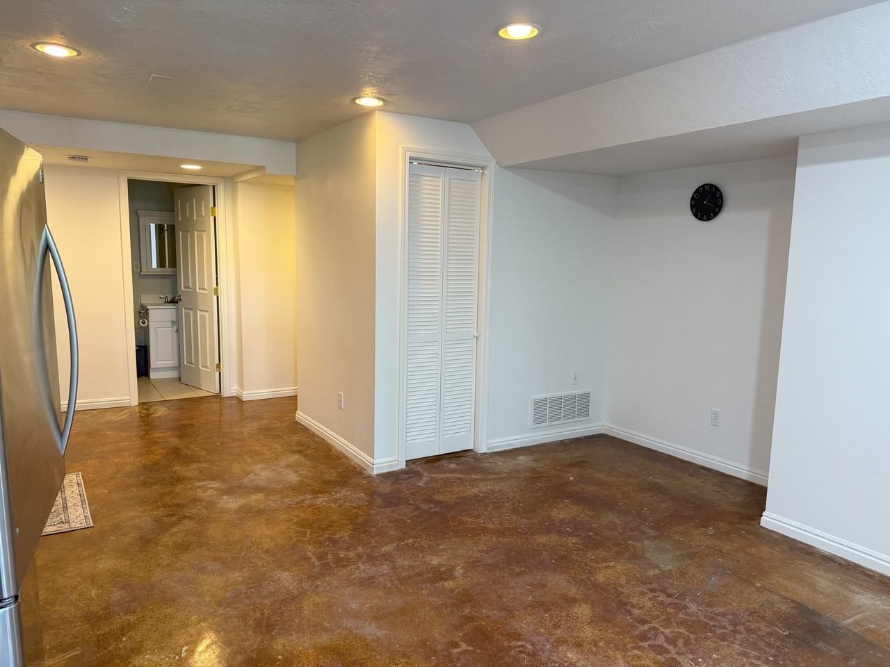 8298 Valiant Dr - Photo 2 of 10