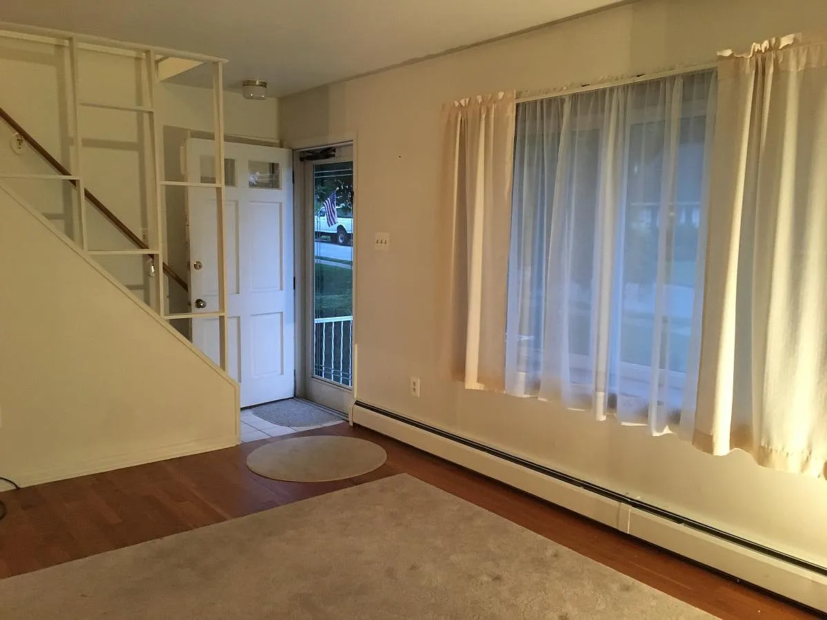 2621 27th St Sw #NA - Photo 2 of 25