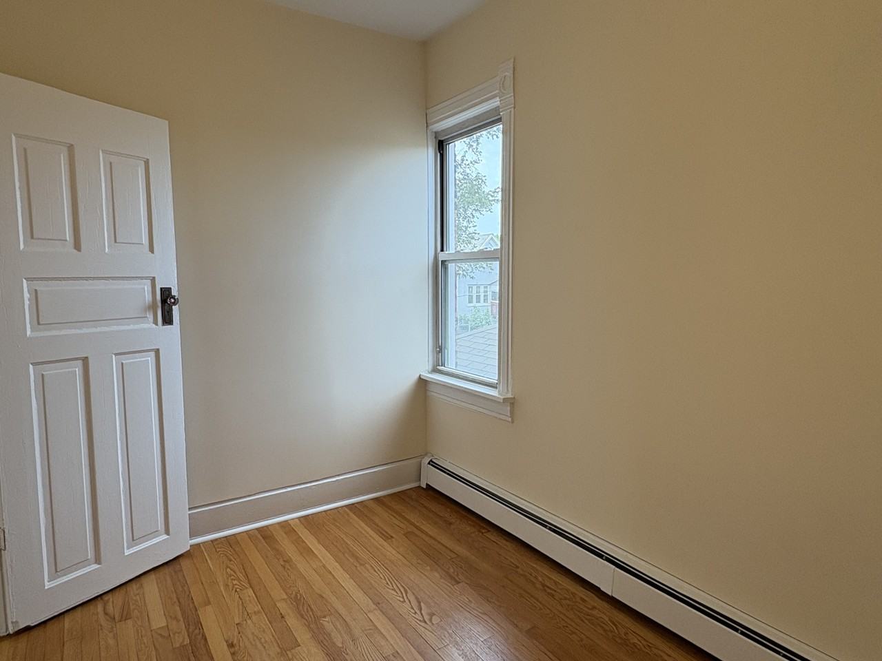3357 S Oakley Ave #2ndFL - Photo 4 of 15