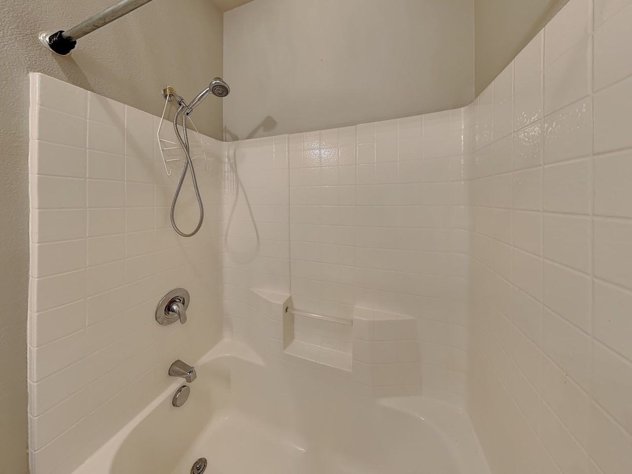 9616 Flowering Spring Trl - Photo 4 of 17