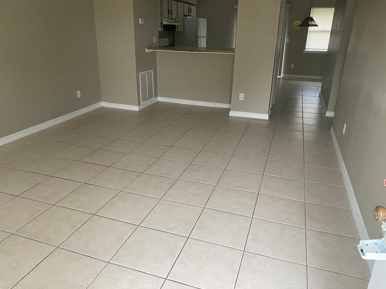 121 Cascade Street #B - Photo 2 of 12