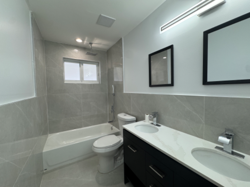 2608 Nw 3rd St - Photo 5 of 5