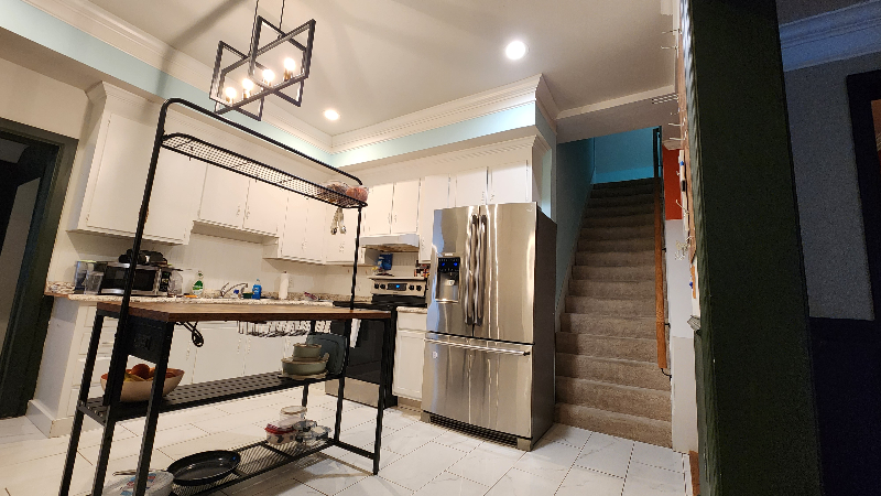 2203 Edwards Ave - Photo 5 of 11