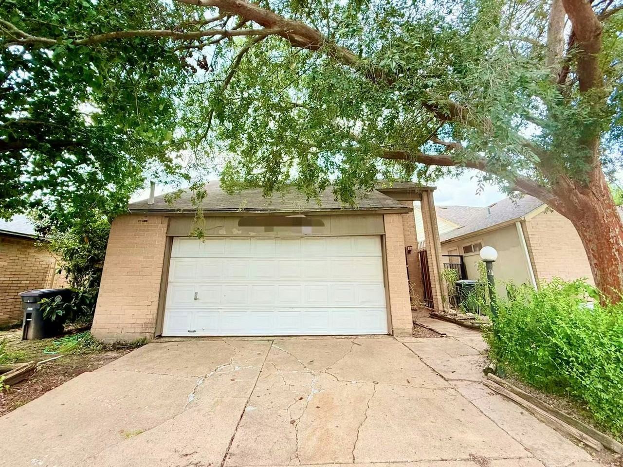 6418 Gladewell Drive - Photo 2 of 14