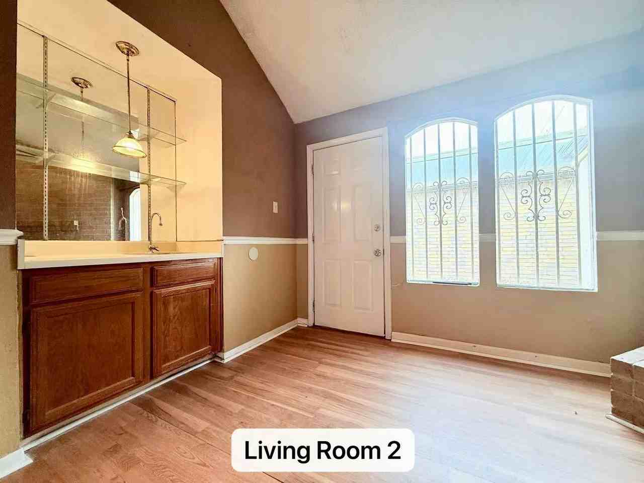 6418 Gladewell Drive - Photo 6 of 14