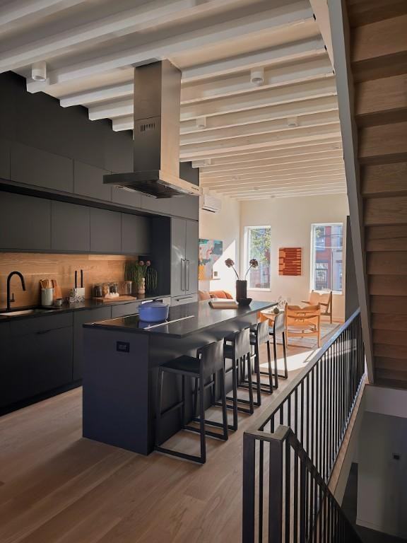 94 Pioneer Street - Photo 5 of 10