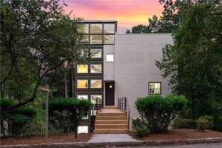 335 Eureka Dr Ne - Photo 1 of 1