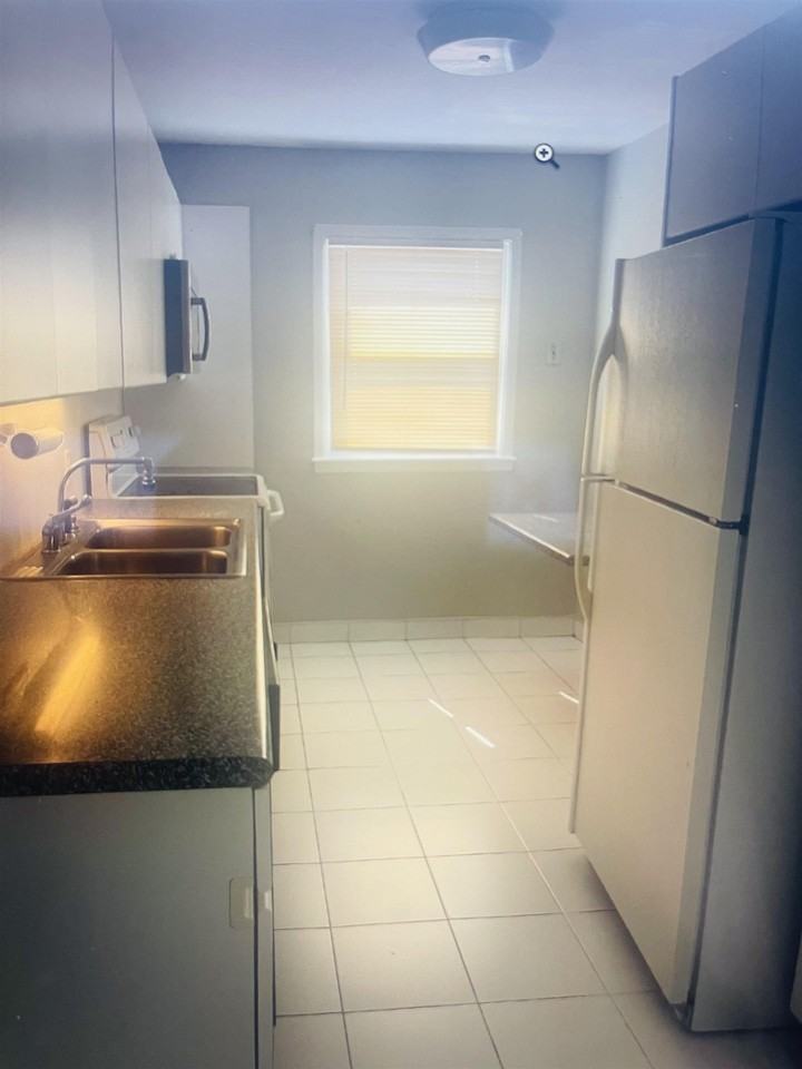 30 Briarwood Rd #2 - Photo 4 of 9