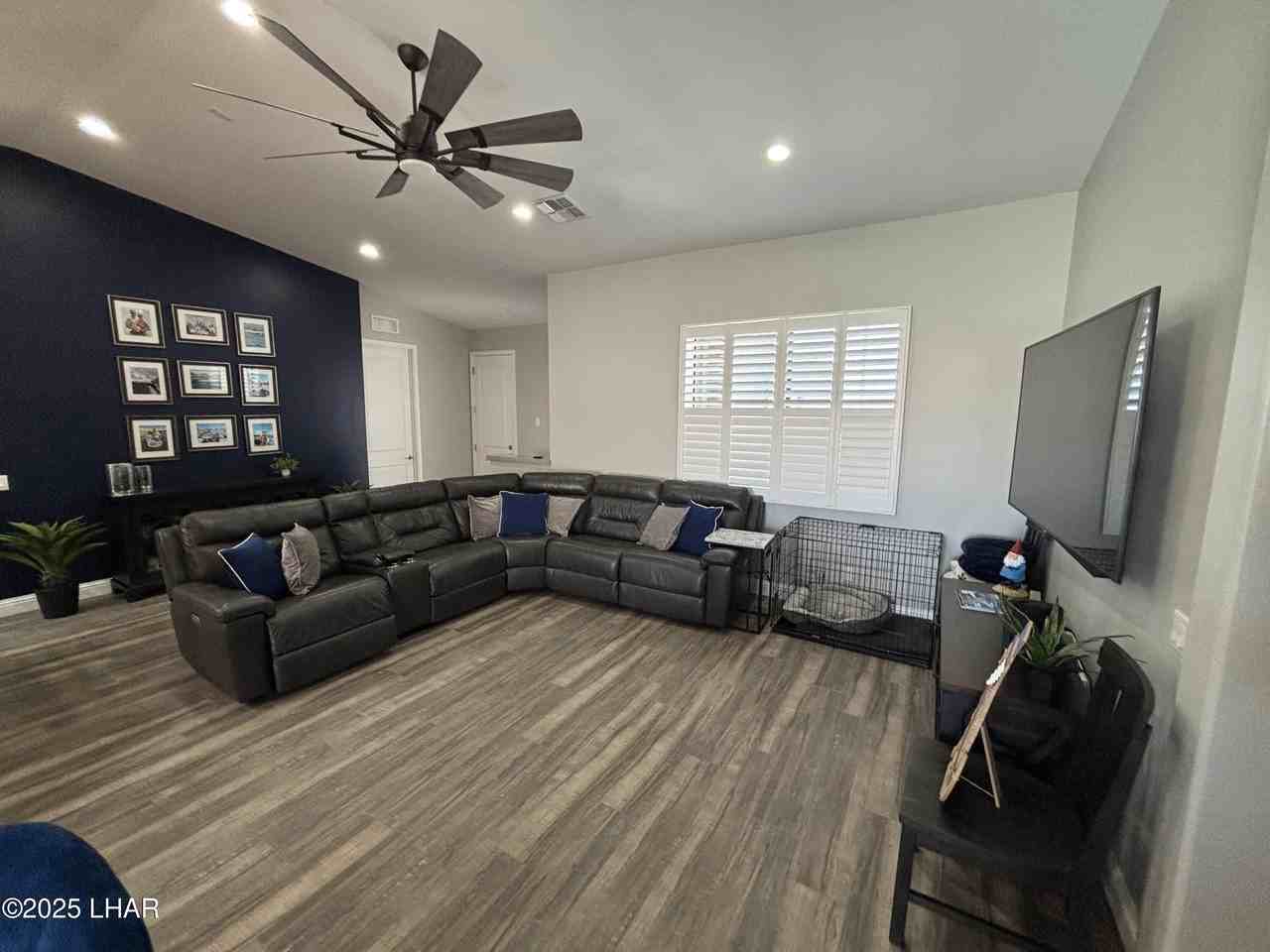 1759 Kirk Dr - Photo 4 of 33