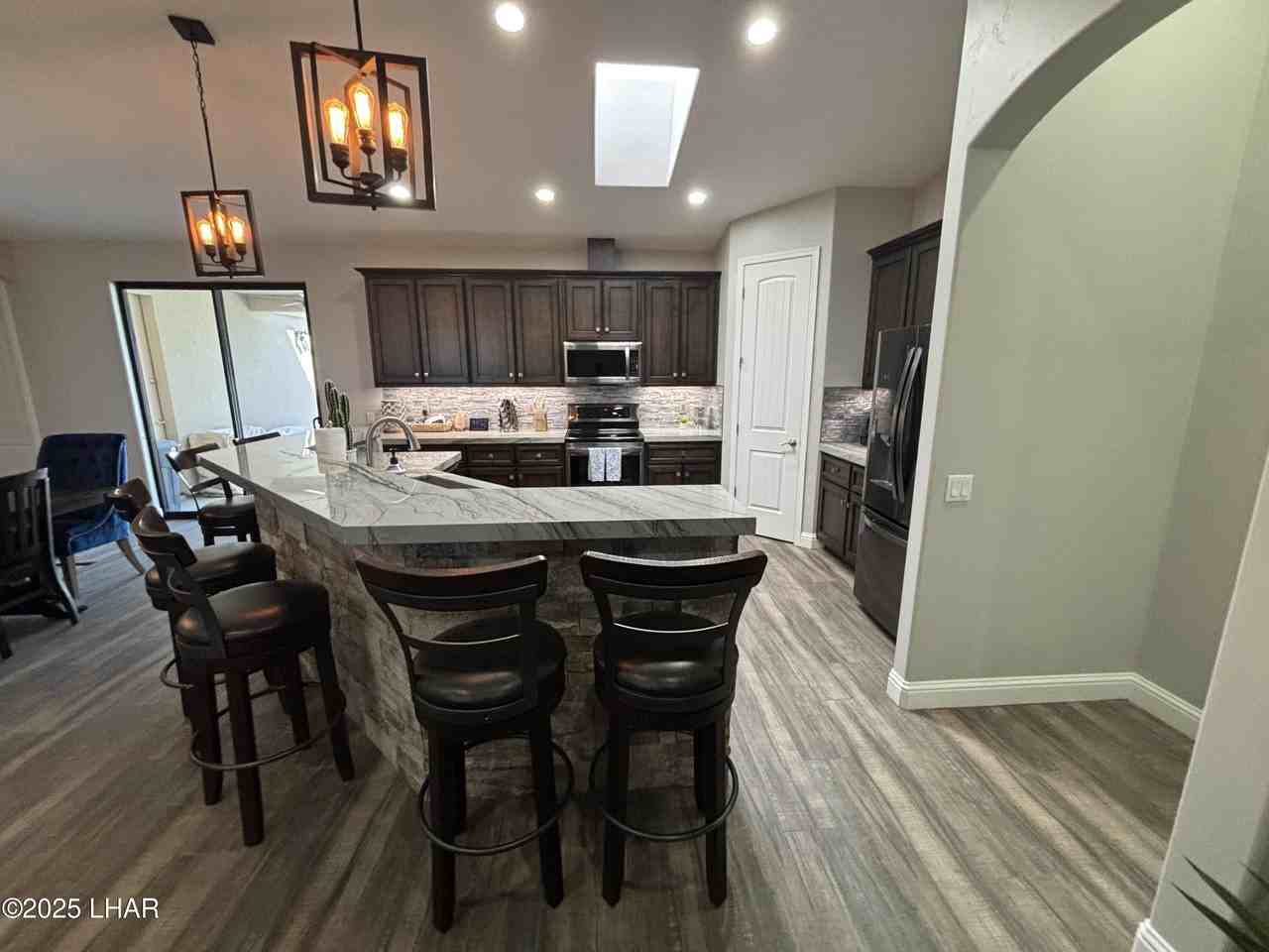 1759 Kirk Dr - Photo 5 of 33