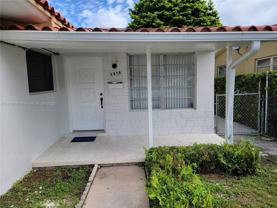 3375 Sw 28th St #3375 - Photo 1 of 1
