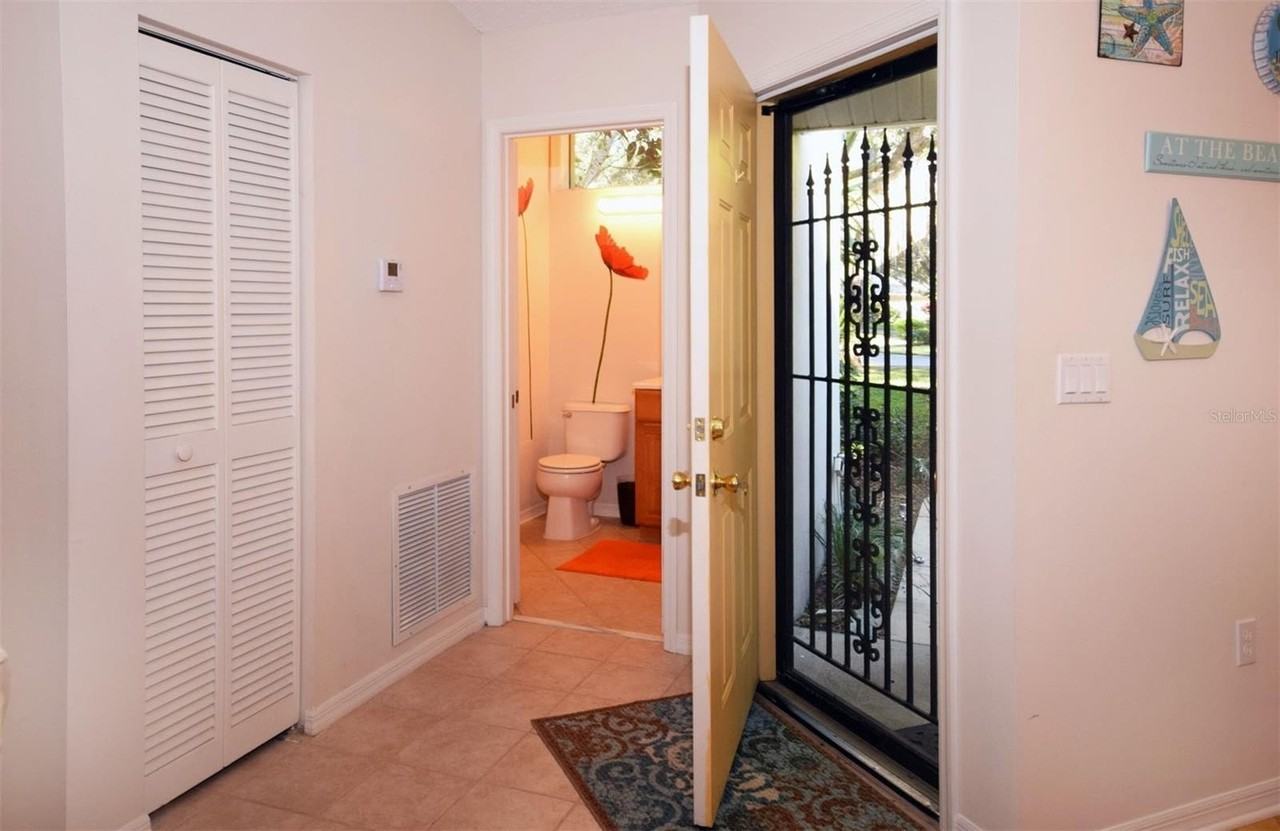 231 Southampton Ln #277 - Photo 4 of 30