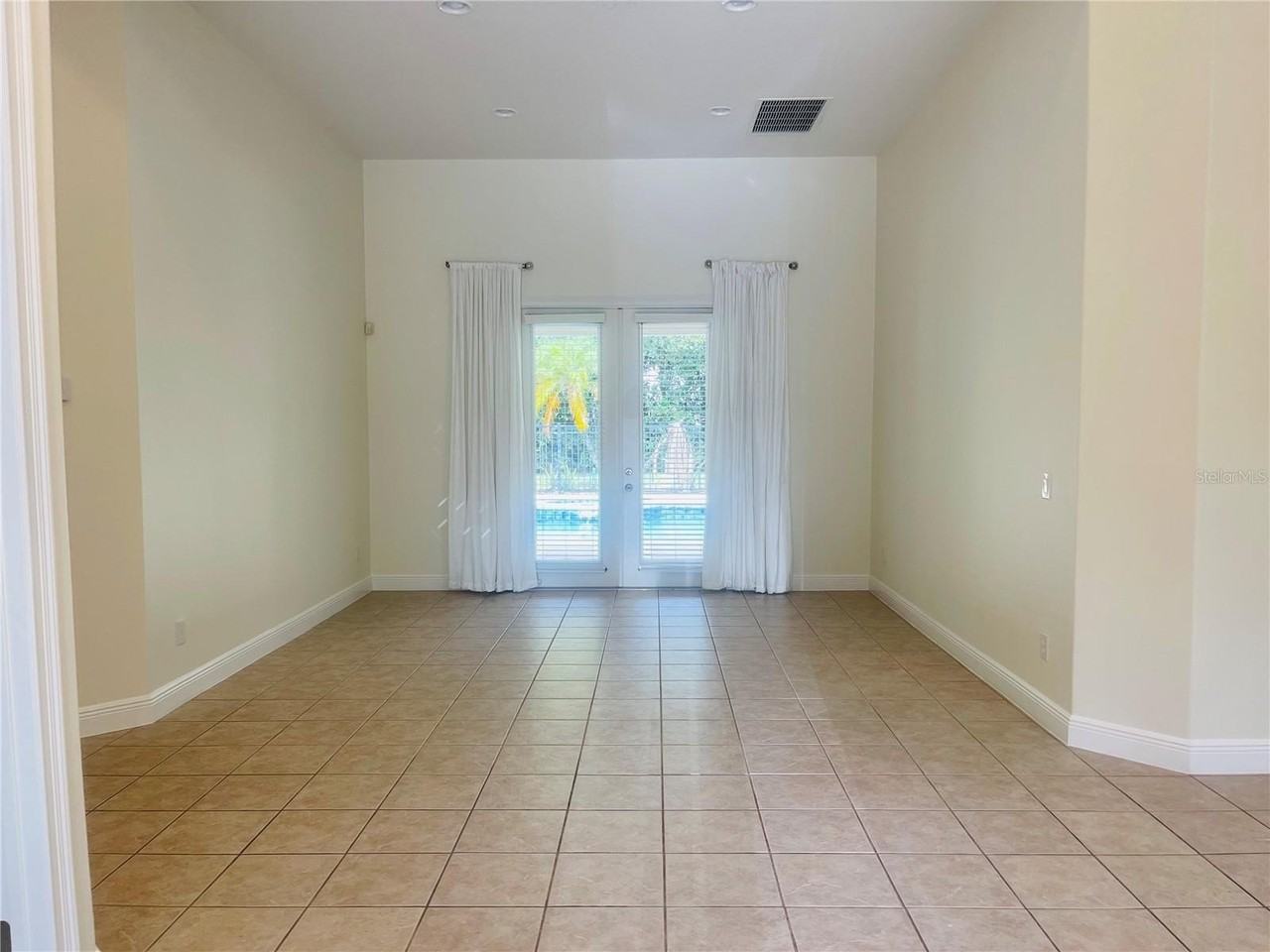 11357 Preserve View Dr - Photo 3 of 43