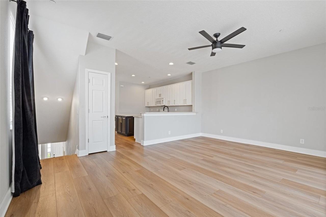 1129 Venetian Harbor Northeast Drive - Photo 6 of 50