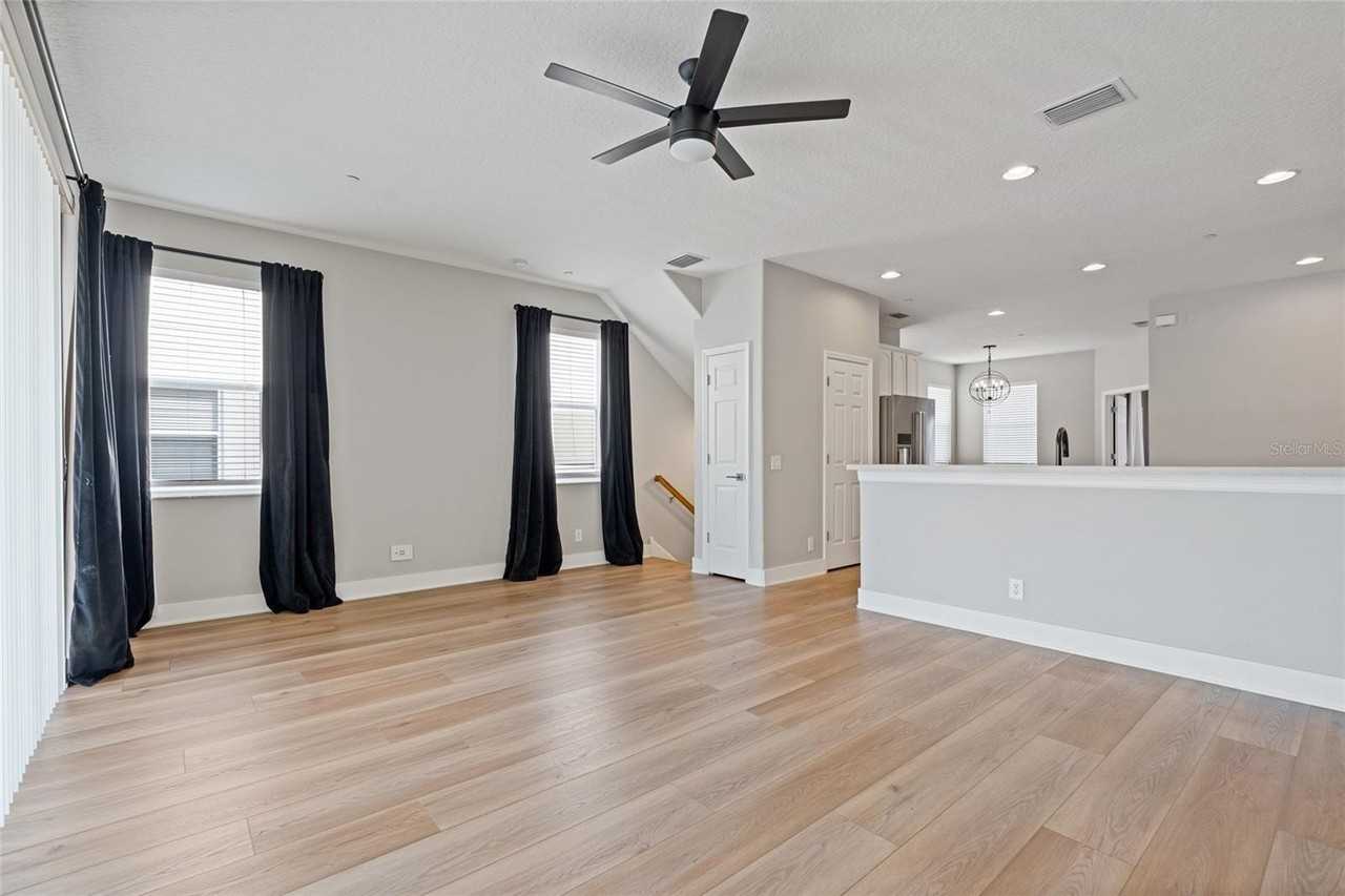 1129 Venetian Harbor Northeast Drive - Photo 7 of 50