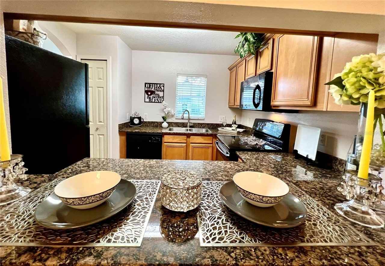 207 Penmark Stone Pl - Photo 4 of 20