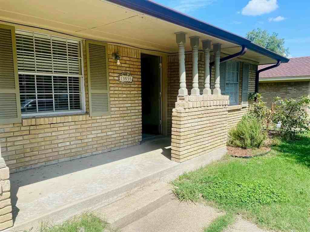 13535 Red Fern Ln - Photo 3 of 20