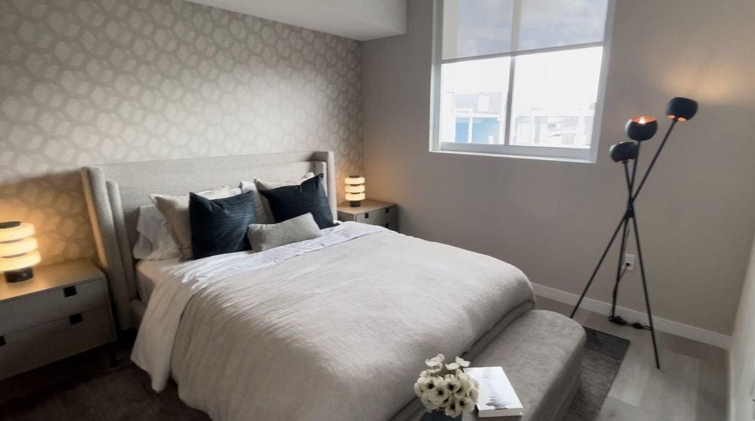 66 Nw 165th St #303 - Photo 2 of 8