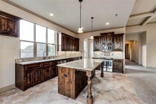 100 Manor Ln - Photo 1 of 1
