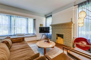 5004 Worth St #C - Photo 1 of 1