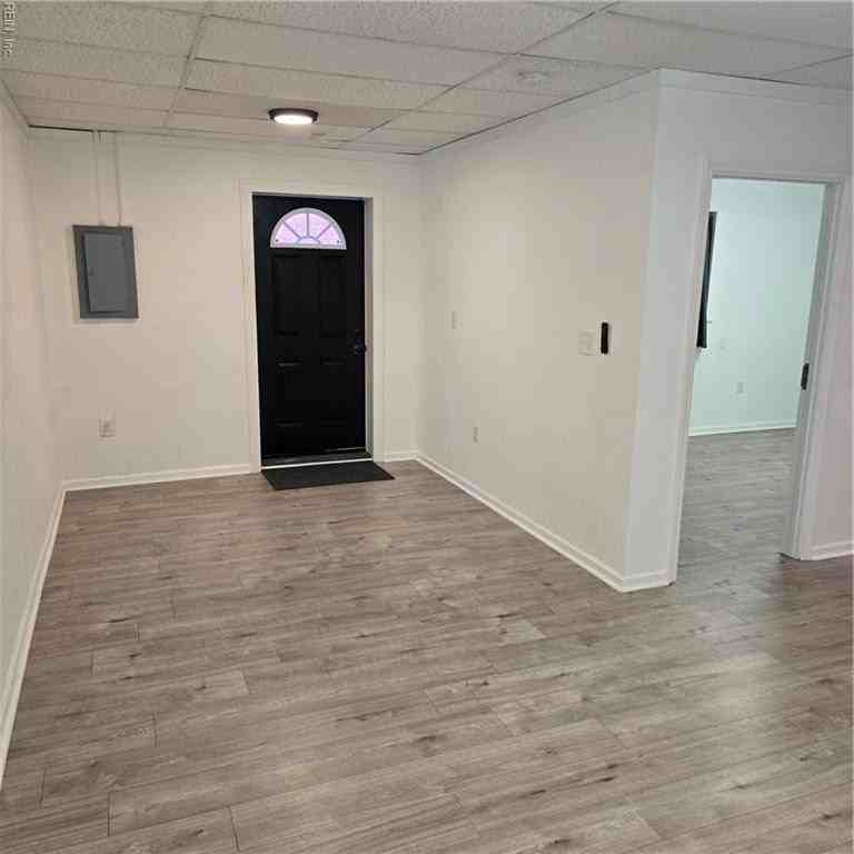 33 W Queens Way #C - Photo 3 of 18