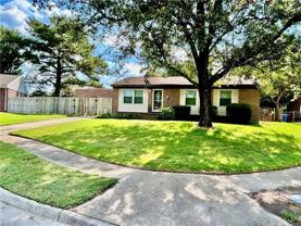 3725 Boyette Ct - Photo 1 of 1