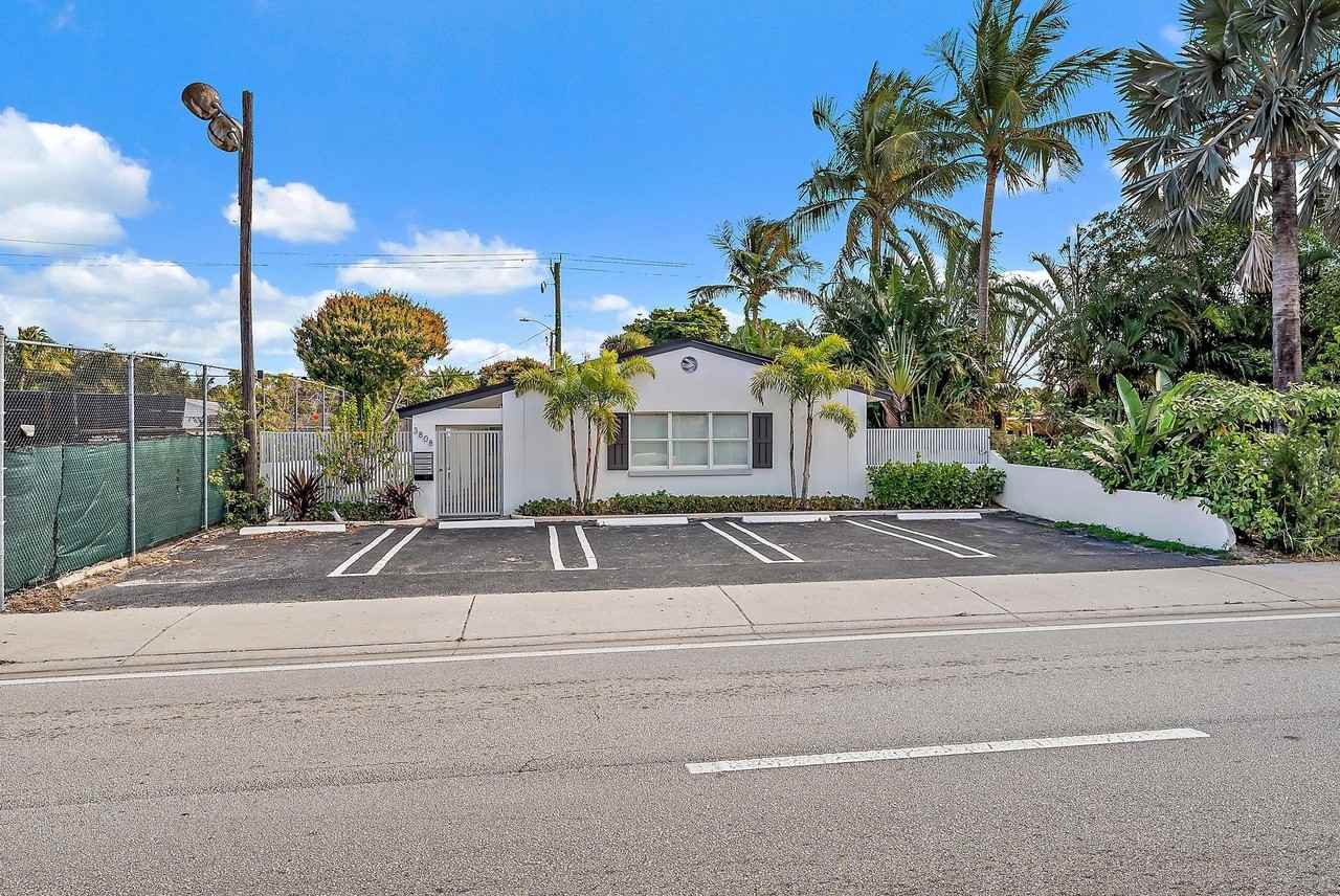 3808 Broadway #1 - Photo 2 of 15