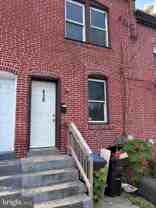 416 E Oak St - Photo 1 of 1