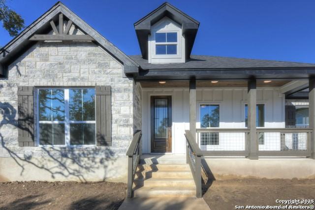 329 Stallion Springs Dr - Photo 3 of 29