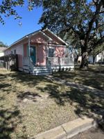 featured image of 5306 Avenue P 1/2