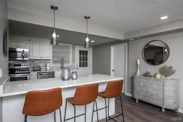 1004 Main St - Photo 7 of 33