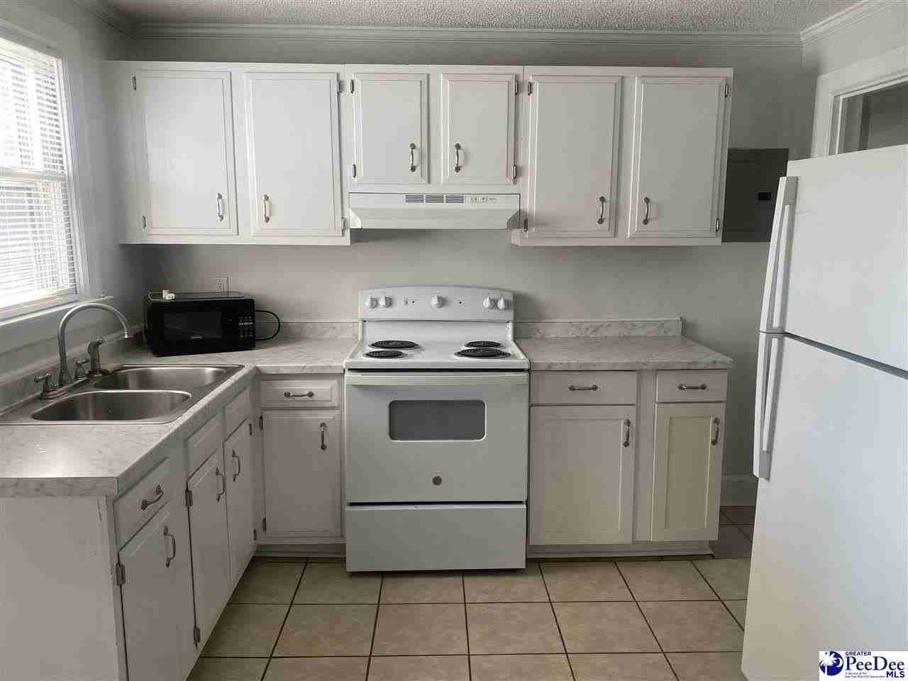 1715 Cherokee Rd - Photo 3 of 16