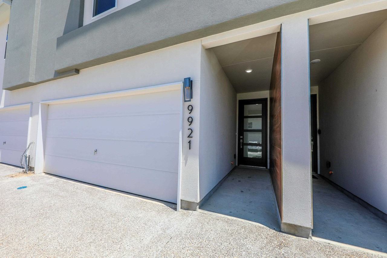 9921 Bijan Dr - Photo 2 of 29