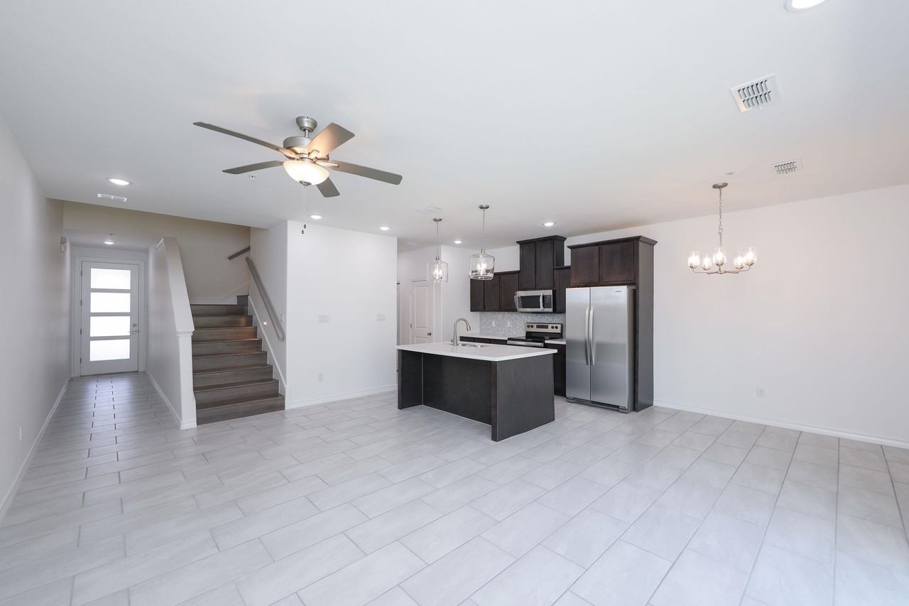 9921 Bijan Dr - Photo 6 of 29