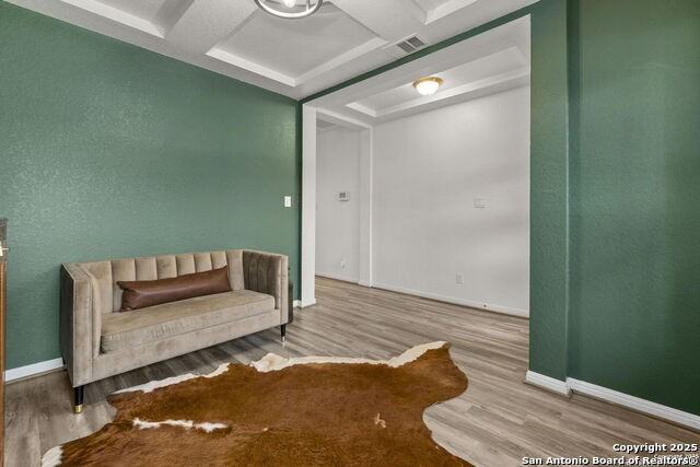 8808 Straight Oaks - Photo 4 of 28