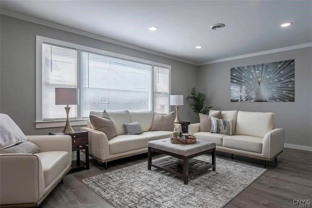 211 10th Ave Street - Photo 5 of 39