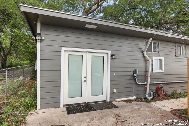 127 Loy Drive - Photo 4 of 12