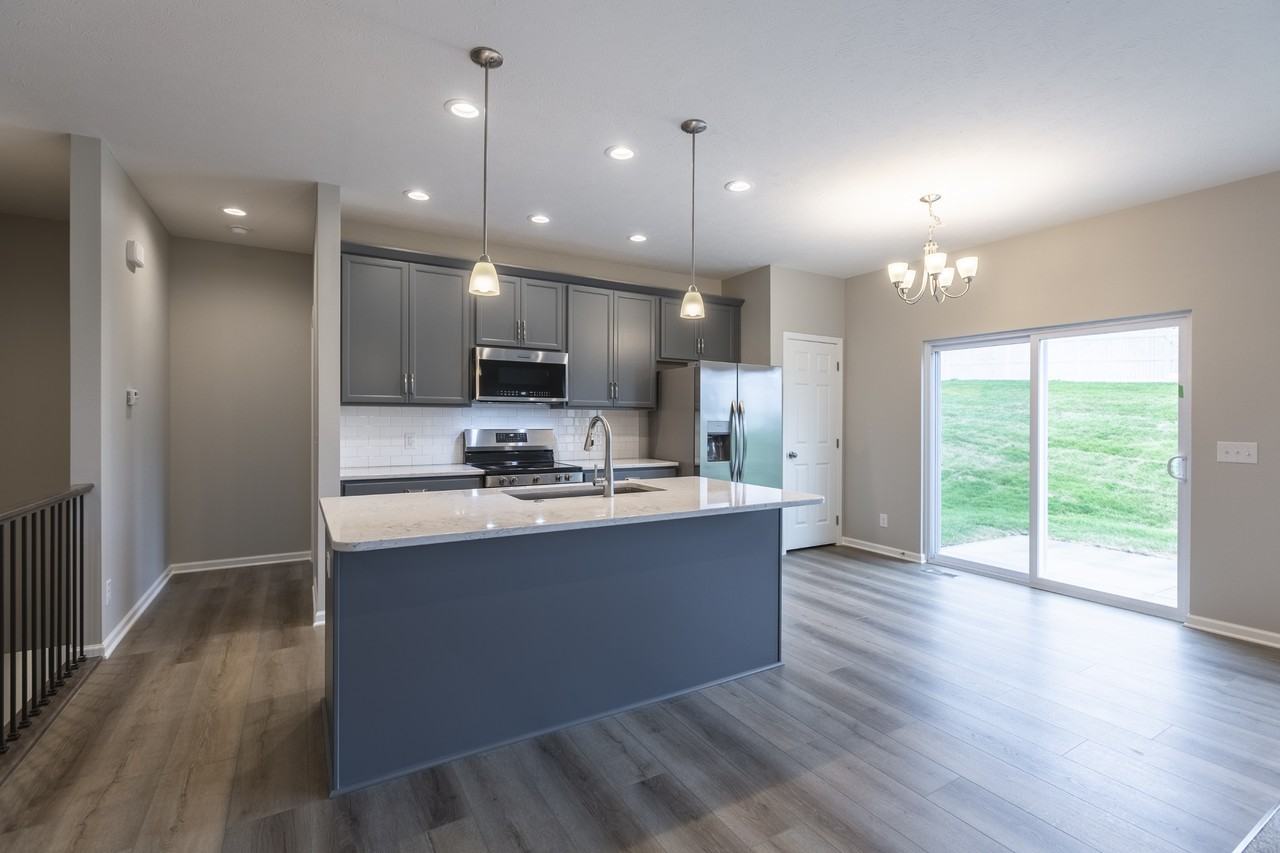 17306 Morgan Avenue - Photo 4 of 37