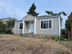 1725 S Fife St - Photo 1 of 1