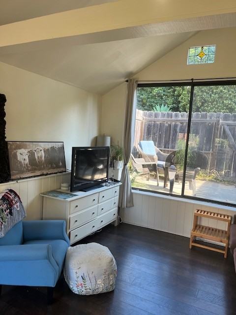 3866 Center Ave - Photo 2 of 11