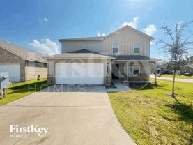 2104 Cedar Bend Dr - Photo 1 of 1