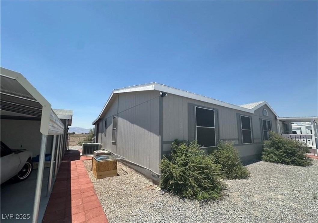 3600 Tournament Ave - Photo 4 of 27