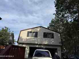 5 Martin Rd - Photo 1 of 1