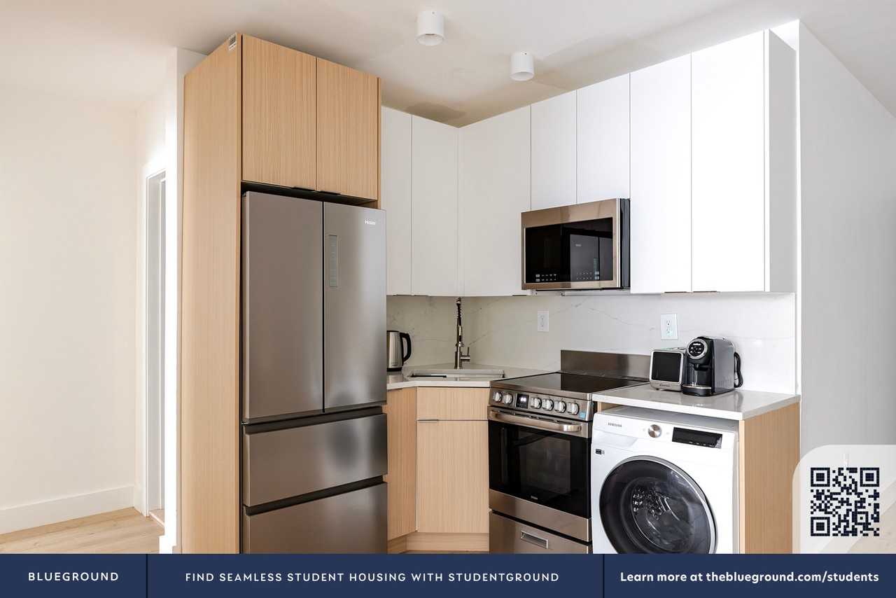 940 1st Avenue #2041 - Photo 7 of 22