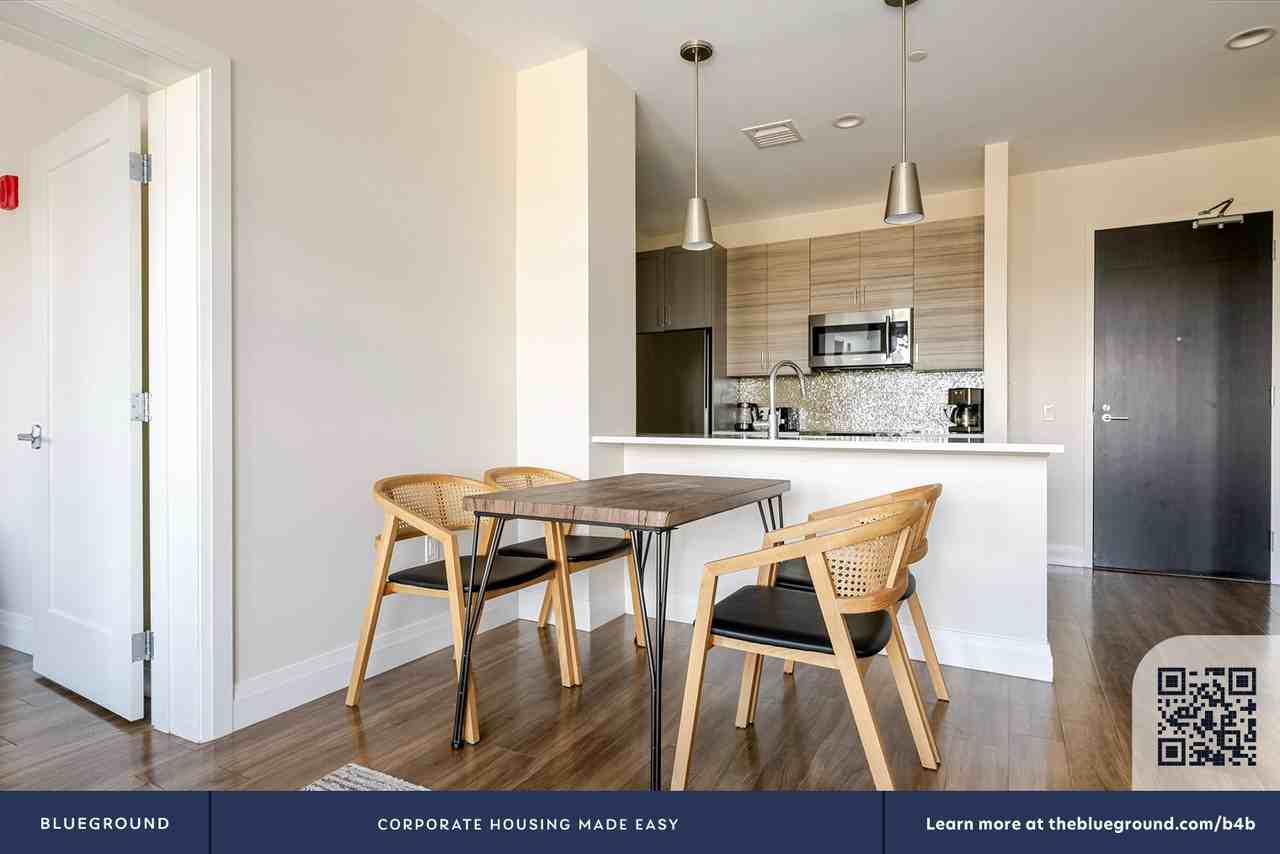 28 Austin Street - Photo 5 of 24