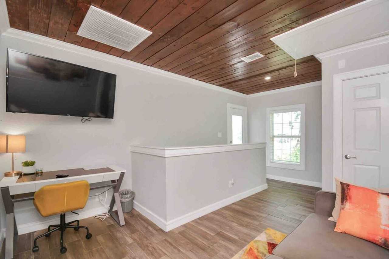 2615 Arbor St #1047942P - Photo 7 of 46