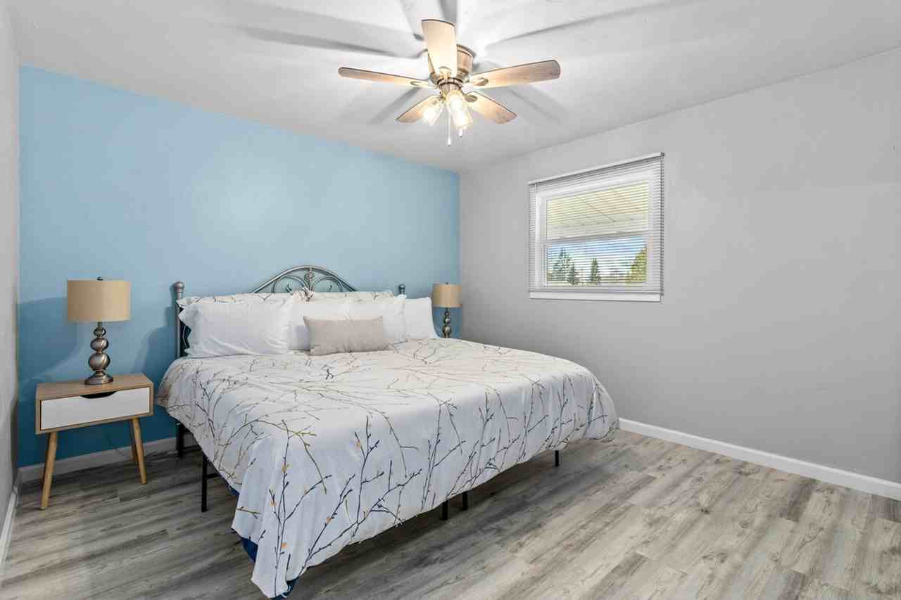 826 W Browning St #1296527P - Photo 4 of 15