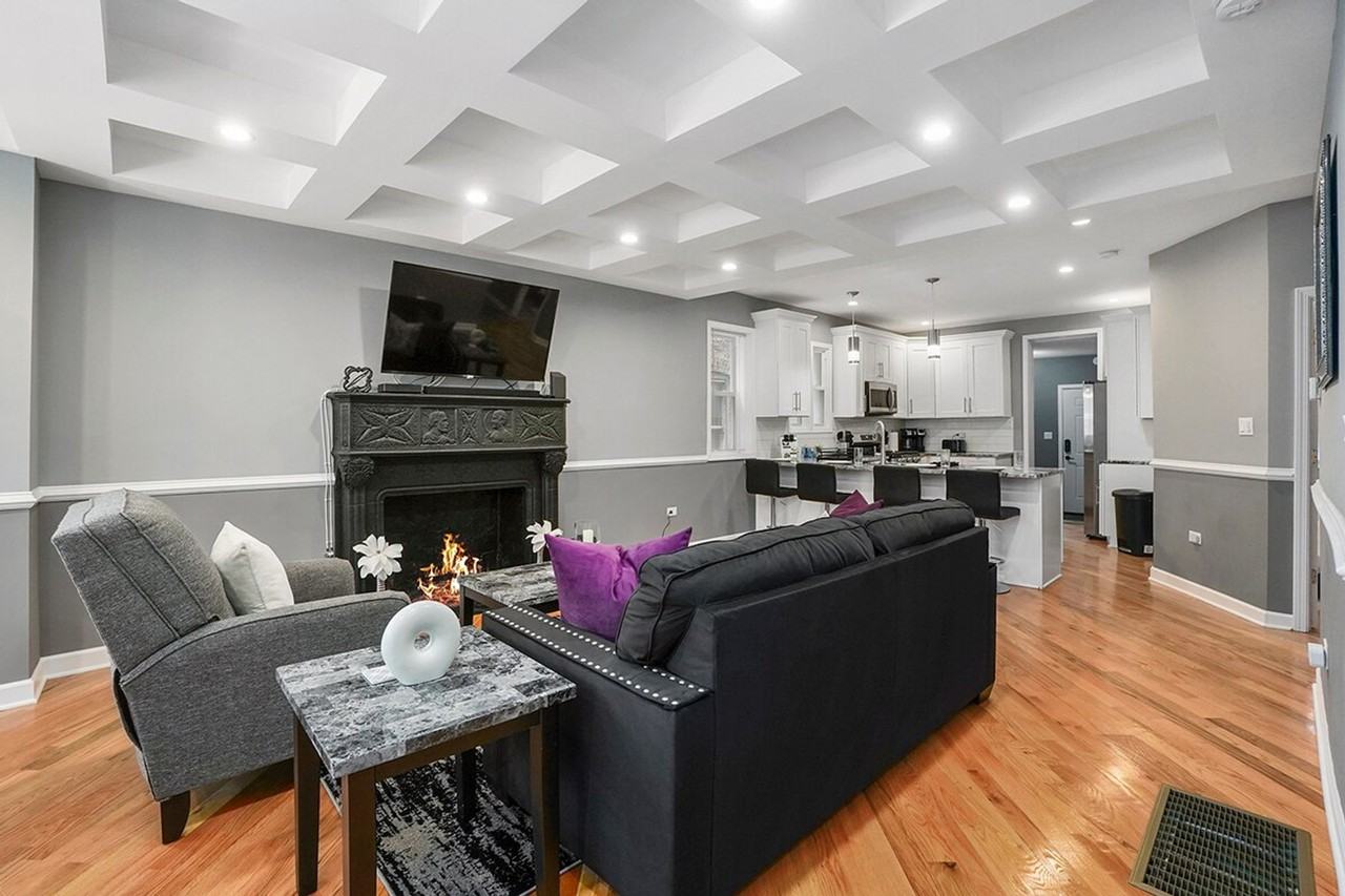 8128 South Doctor Martin Luther King Jr Drive #1298094P - Photo 3 of 24